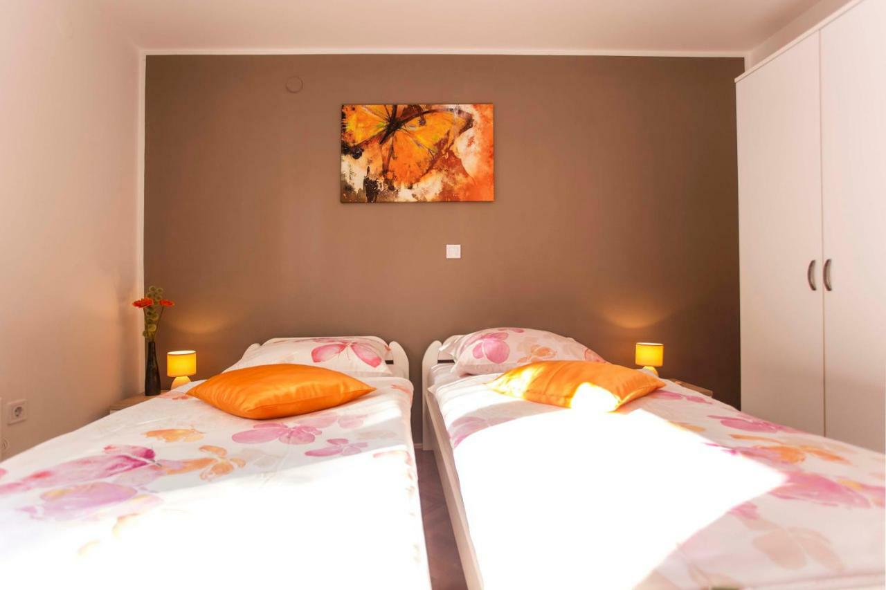 Apartman Barbara Ровинь Экстерьер фото